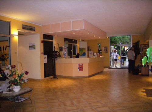 Le Clos De L'aube Rouge - Montpellier / Le Lez Hotel